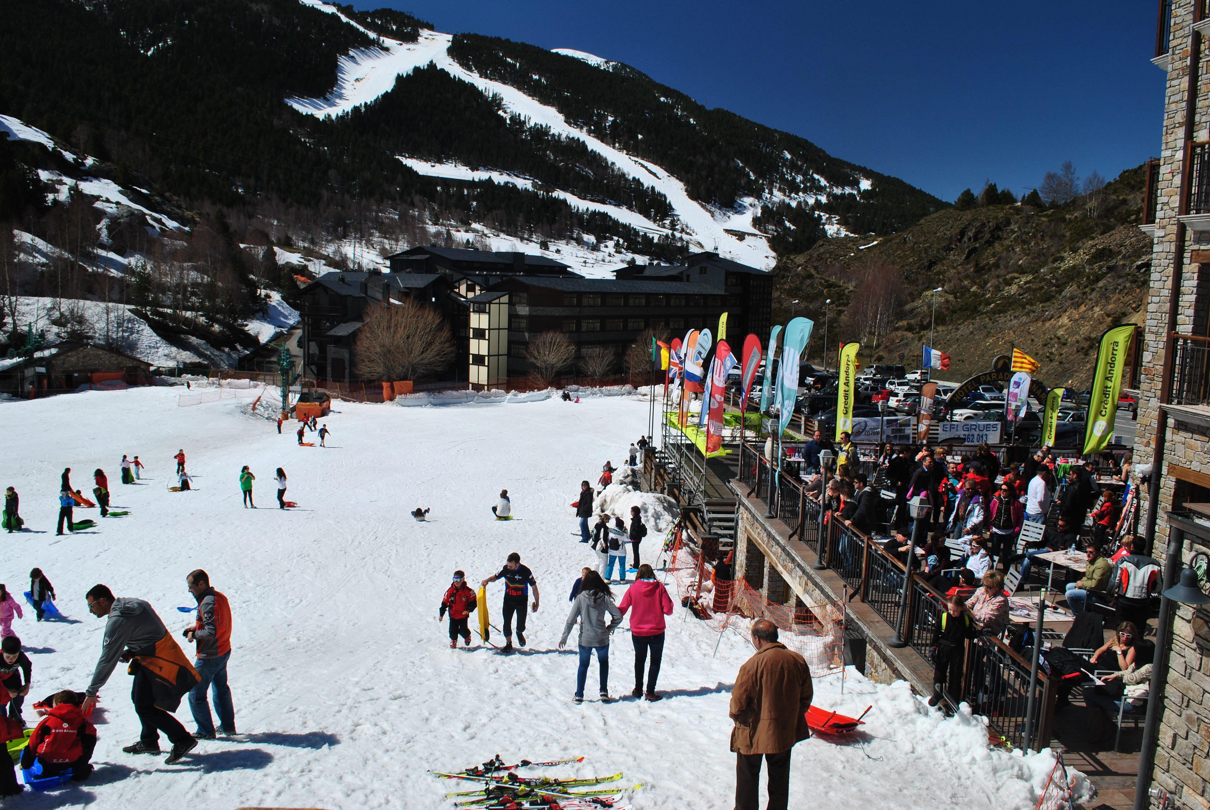 Serras Andorra Солдеу Екстериор снимка