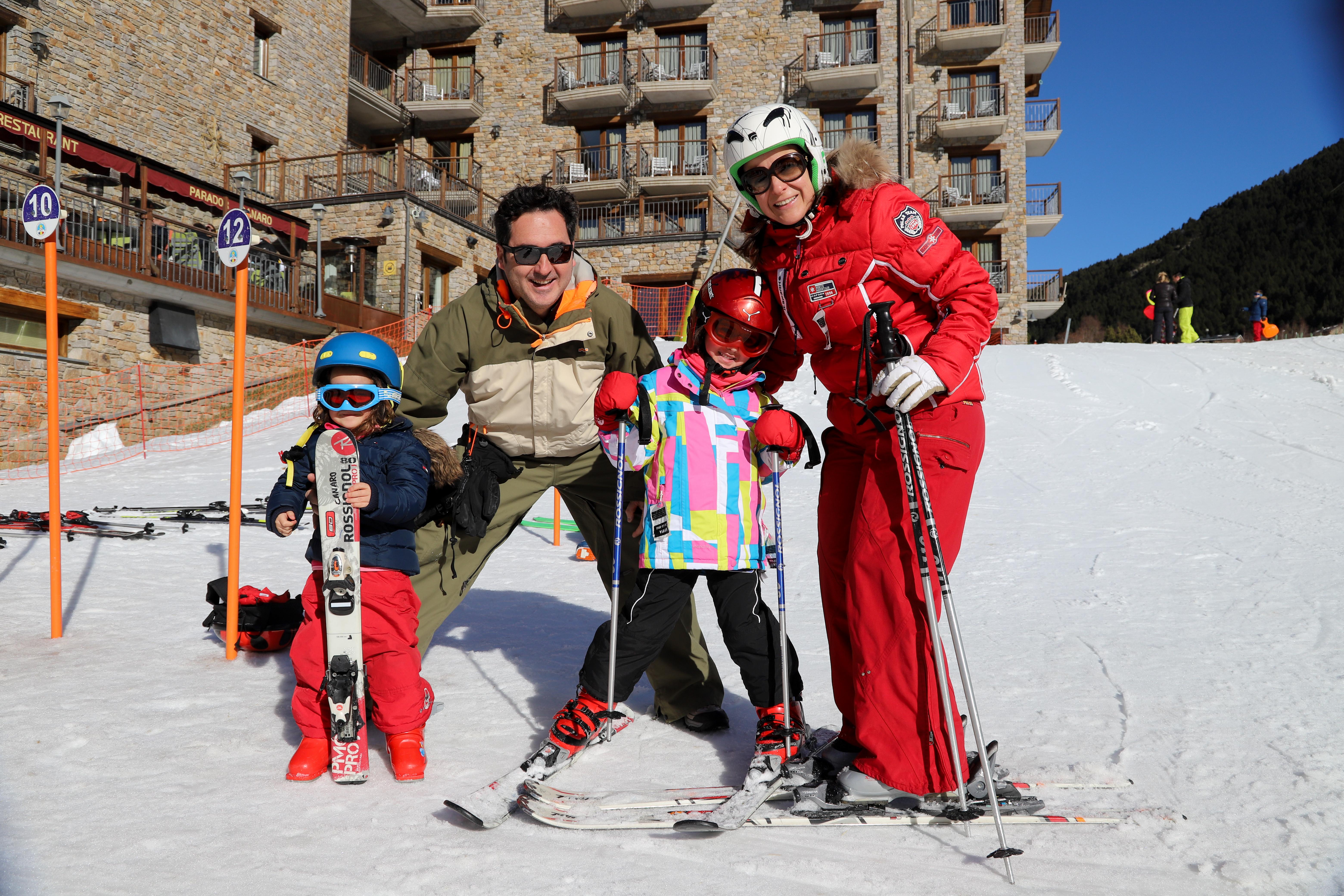 Serras Andorra Солдеу Екстериор снимка